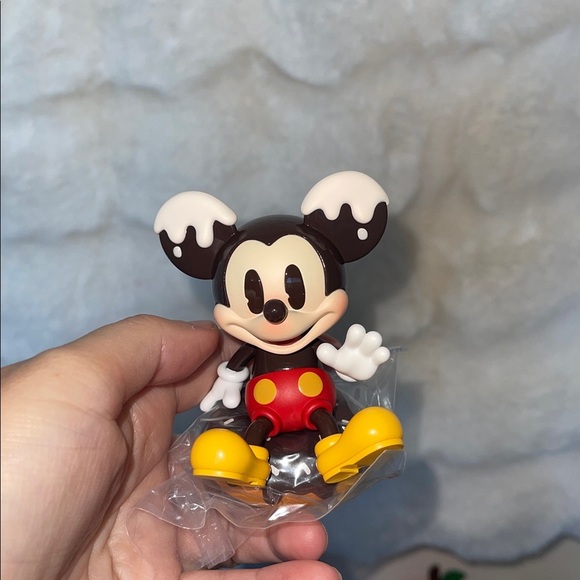 Pop-mart Donut Mickey Disney Mickey Mouse Red and Black Figurine sculpture NWT - Picture 3 of 9